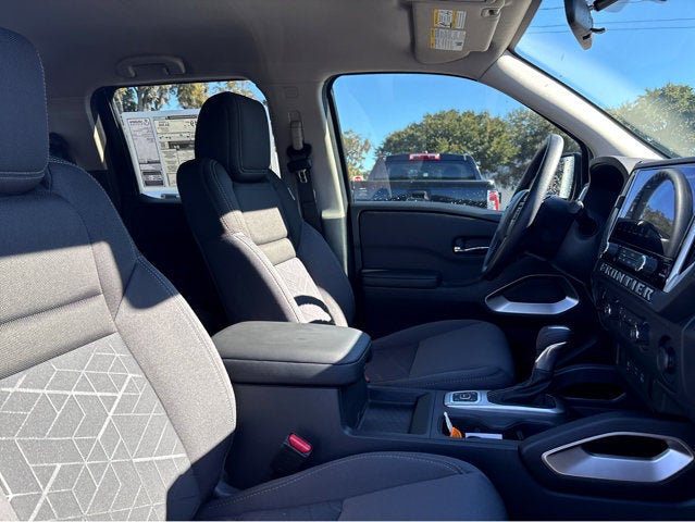 2026 Nissan Frontier Crew Cab SV