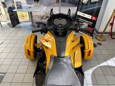 2014 Can Am Spyder Base