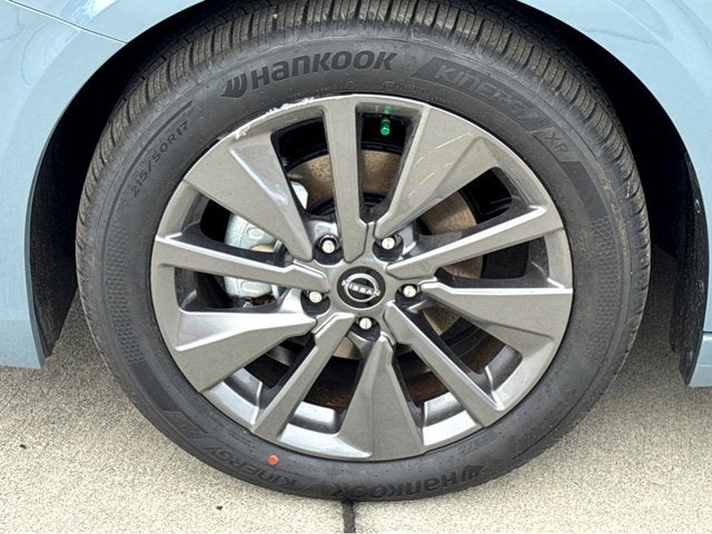 2026 Nissan Sentra SL