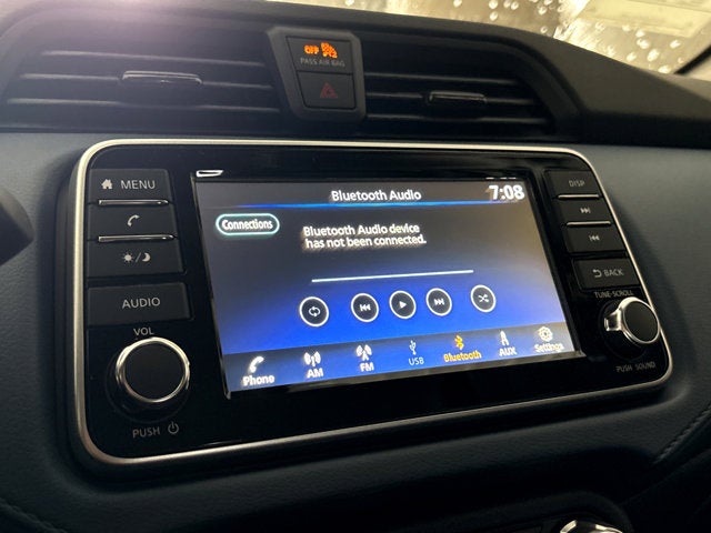 2025 Nissan Versa SV