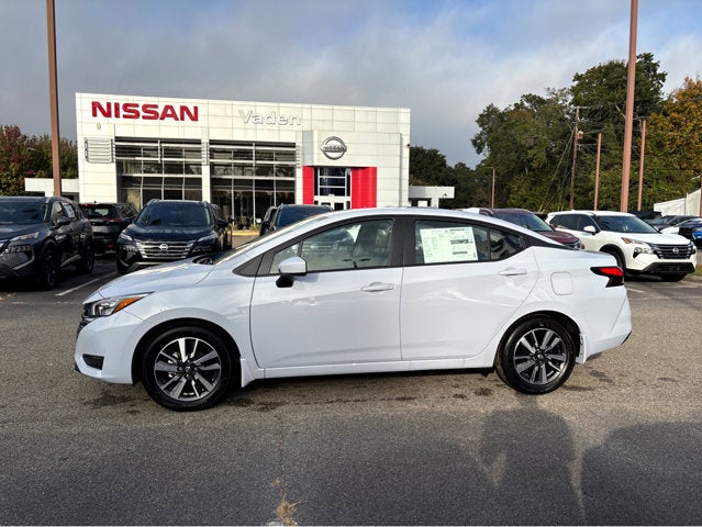 2025 Nissan Versa SV