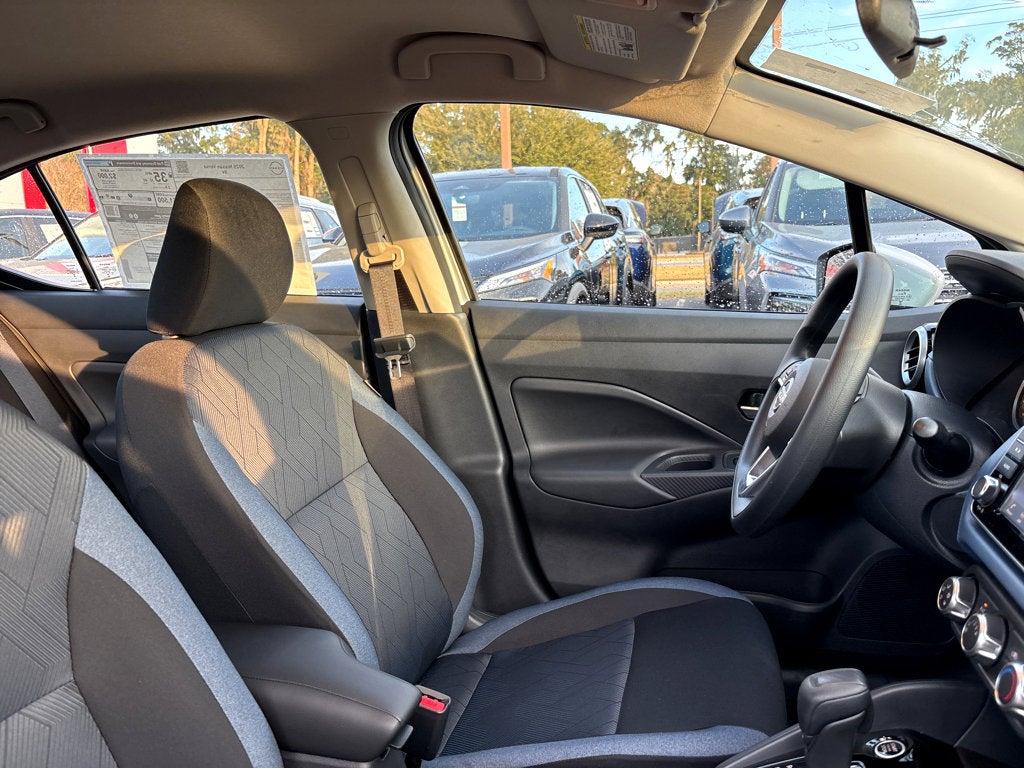 2025 Nissan Versa SV