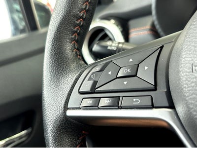 2022 Nissan Versa 1.6 SR