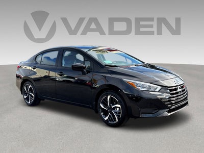 2025 Nissan Versa SR
