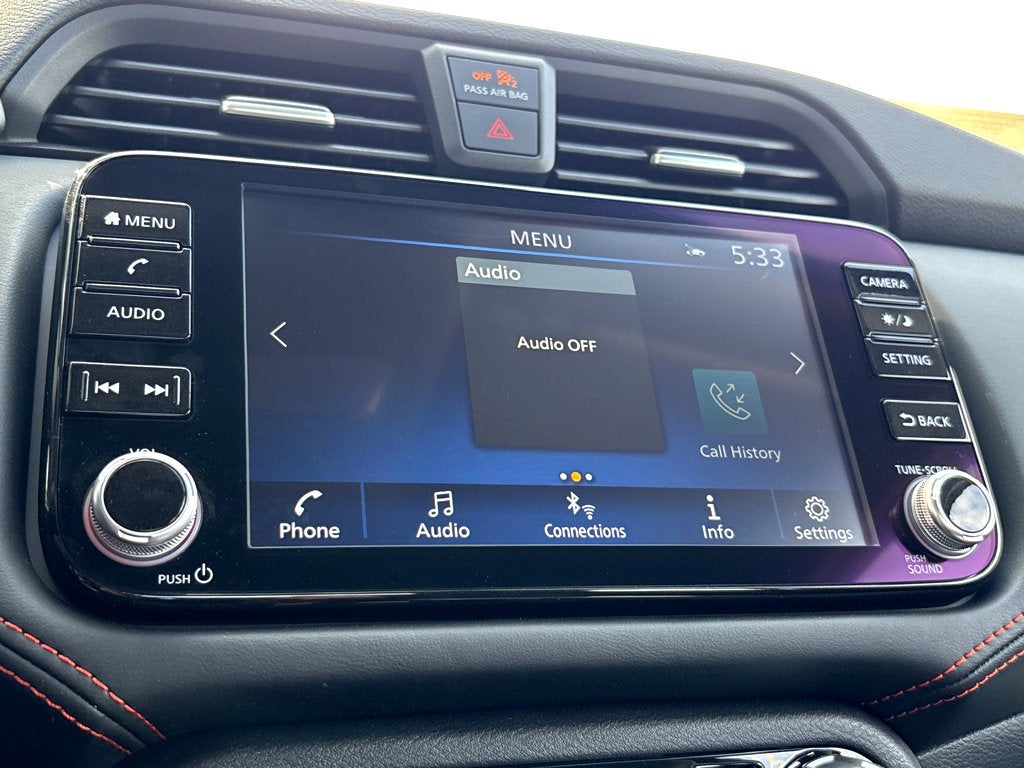 2025 Nissan Versa SR