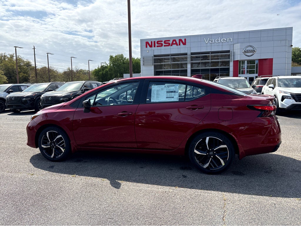 2025 Nissan Versa SR