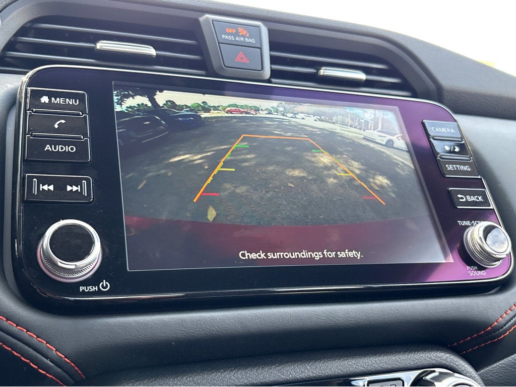 2025 Nissan Versa SR