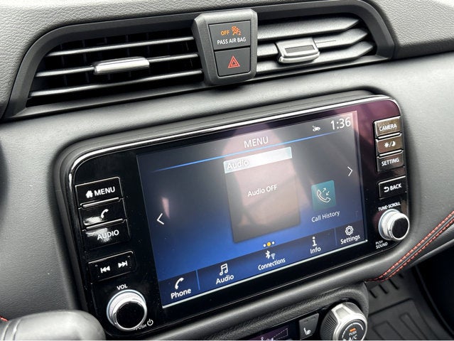 2025 Nissan Versa SR