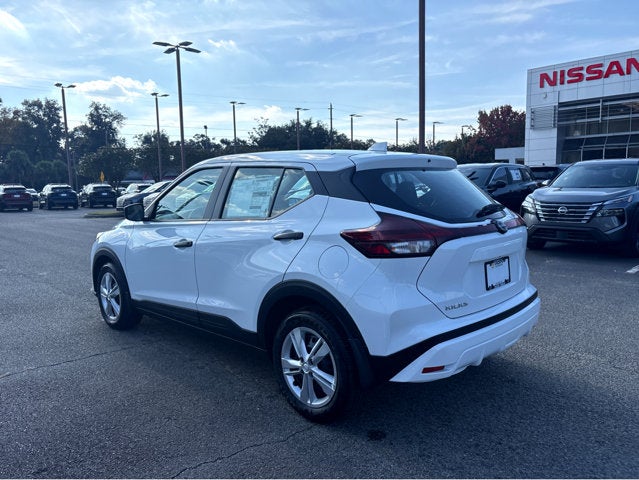 2025 Nissan Kicks Play S