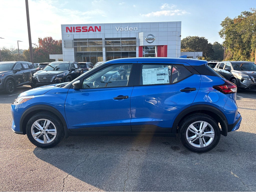 2025 Nissan Kicks Play S