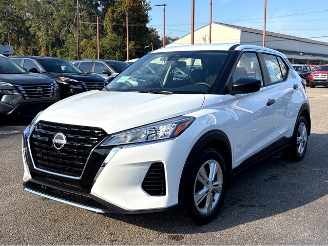 2025 Nissan Kicks Play S