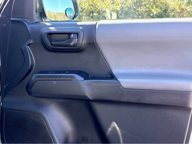 2022 Toyota Tacoma 2WD SR