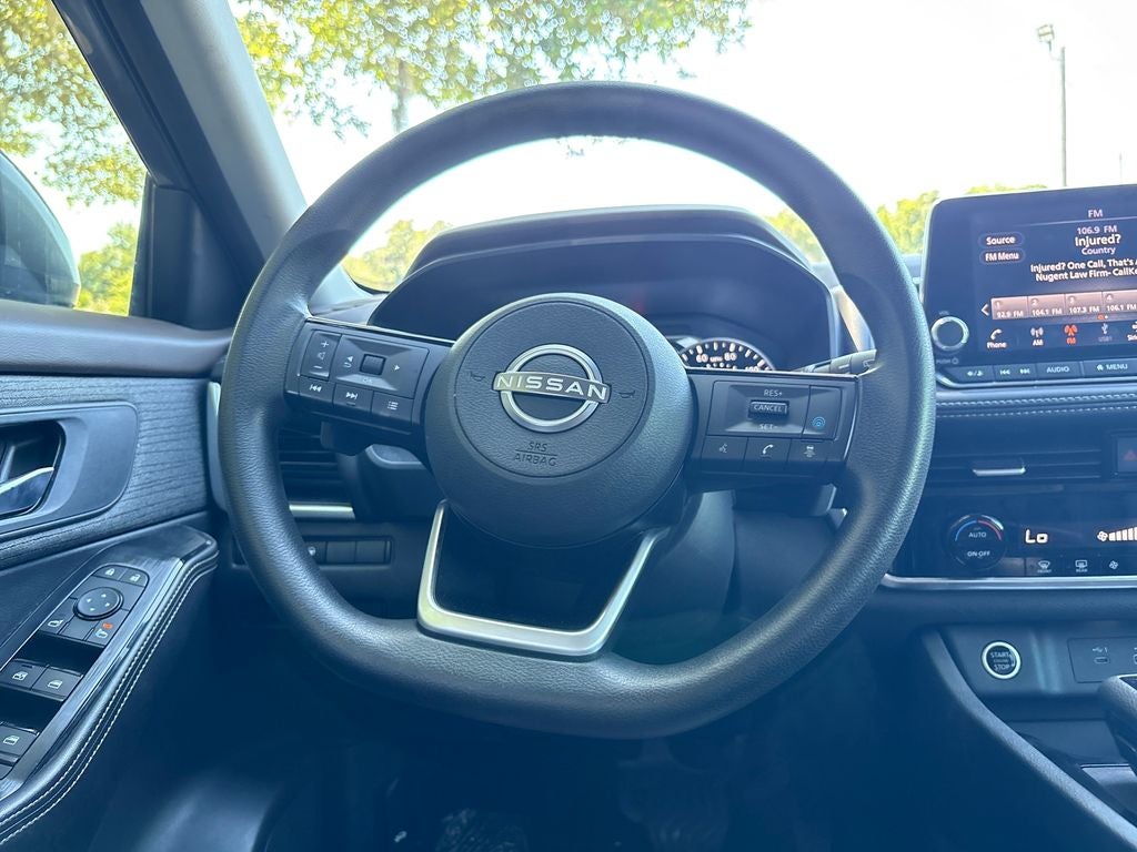 2022 Nissan Rogue SV - Photo 14