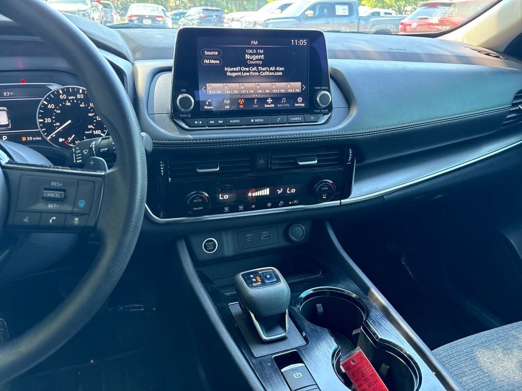 2022 Nissan Rogue SV - Photo 15