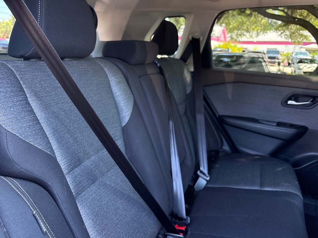 2022 Nissan Rogue SV - Photo 23