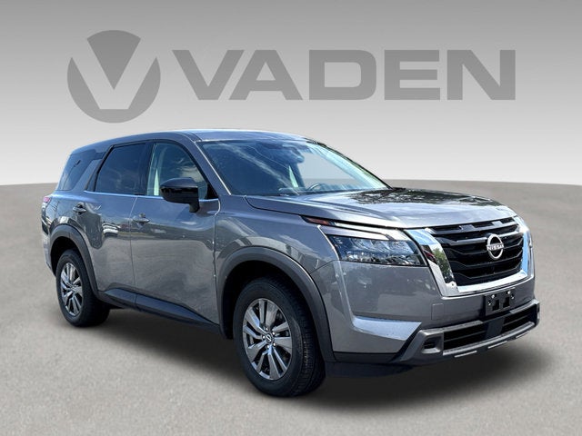 2023 Nissan Pathfinder S