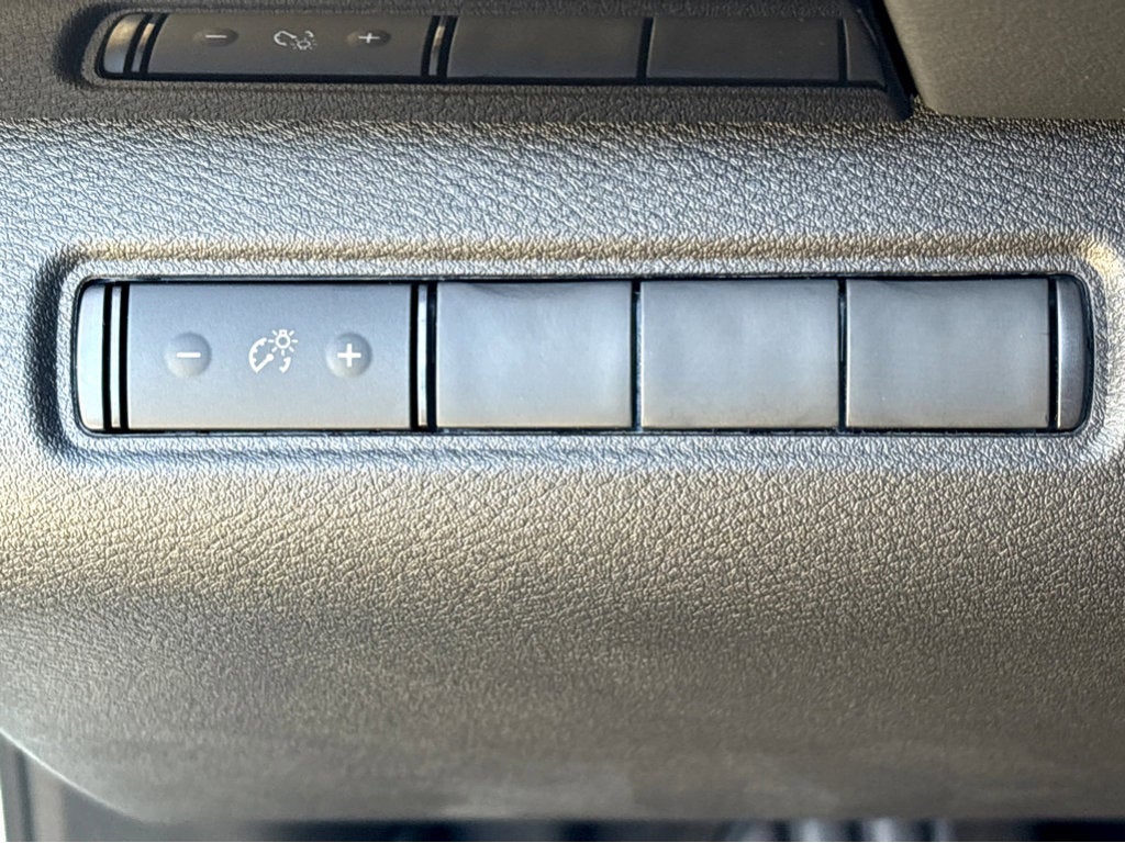 2026 Nissan Pathfinder S