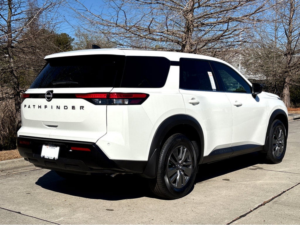 2026 Nissan Pathfinder S