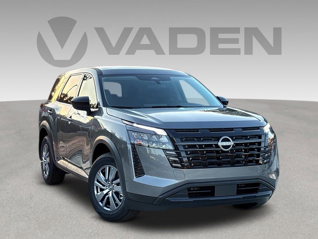 2026 Nissan Pathfinder S