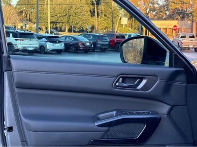 2026 Nissan Pathfinder S