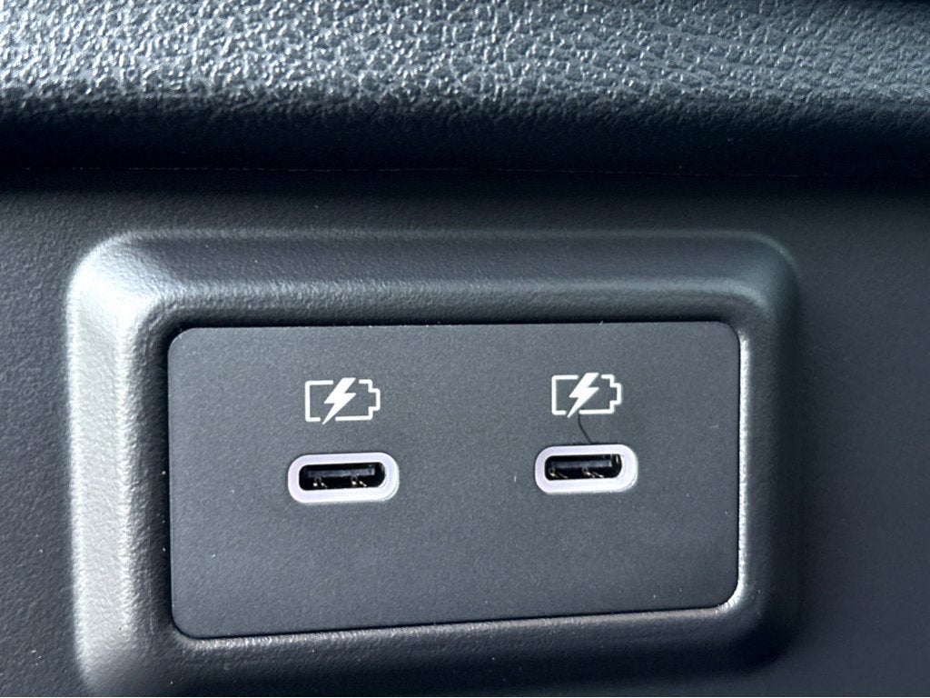 2026 Nissan Pathfinder S