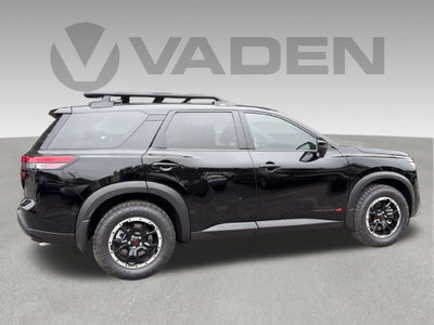 2026 Nissan Pathfinder Rock Creek®