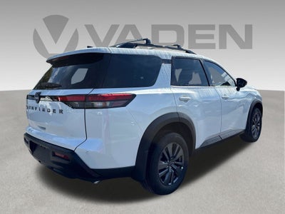 2026 Nissan Pathfinder SV