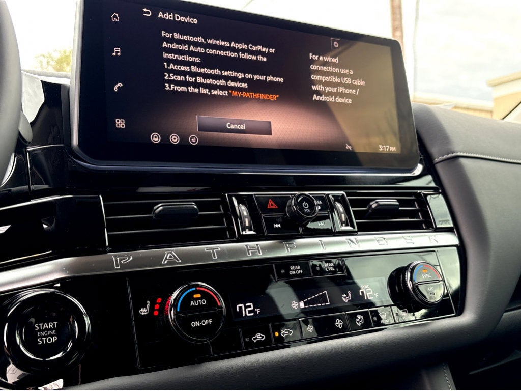 2026 Nissan Pathfinder SV