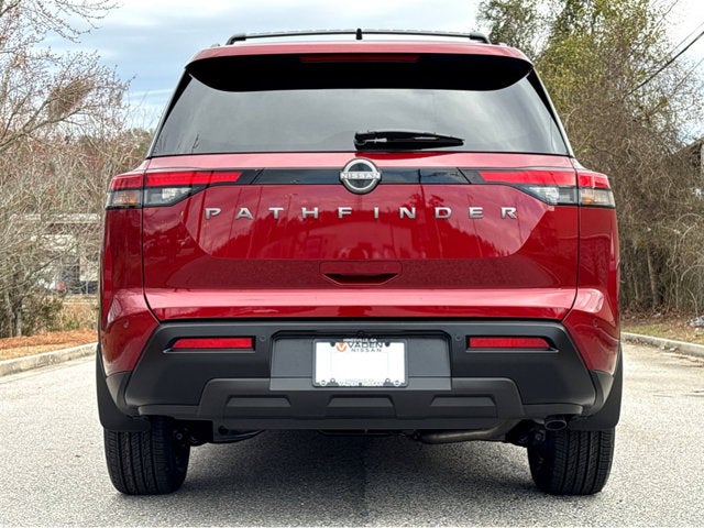 2026 Nissan Pathfinder SV