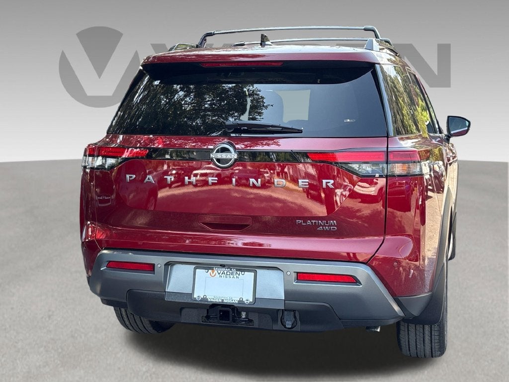 2026 Nissan Pathfinder Platinum