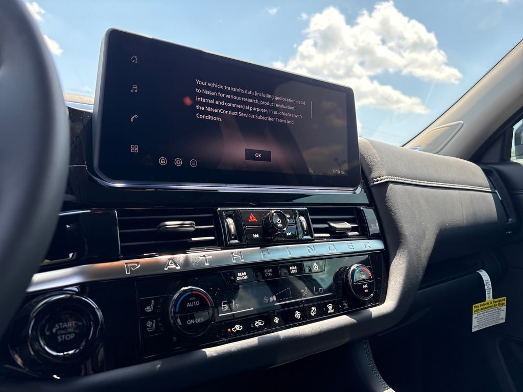 2026 Nissan Pathfinder Platinum