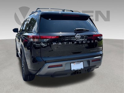 2026 Nissan Pathfinder Platinum