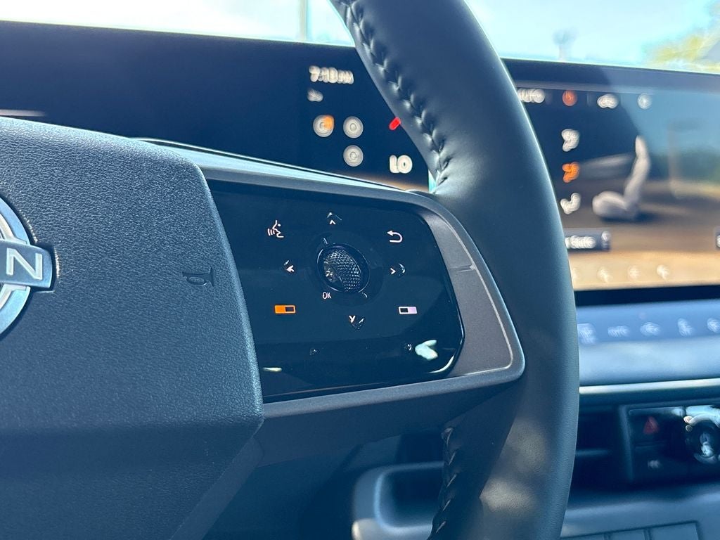 2026 Nissan LEAF Platinum+