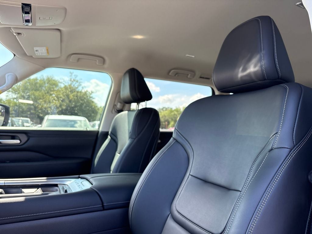 2026 Nissan Armada SV