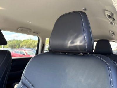 2026 Nissan Armada SV