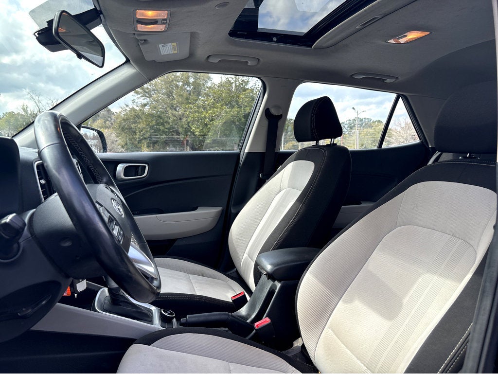 2023 Hyundai Venue SEL