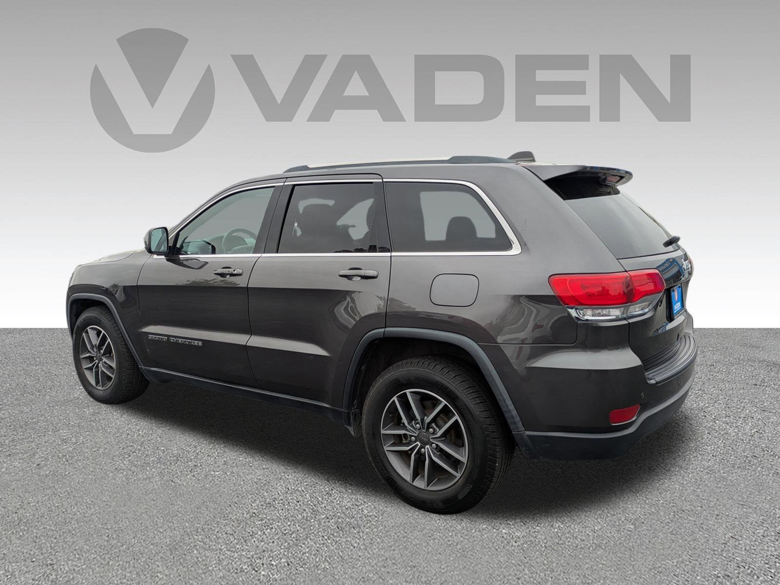 2019 Jeep Grand Cherokee Laredo E