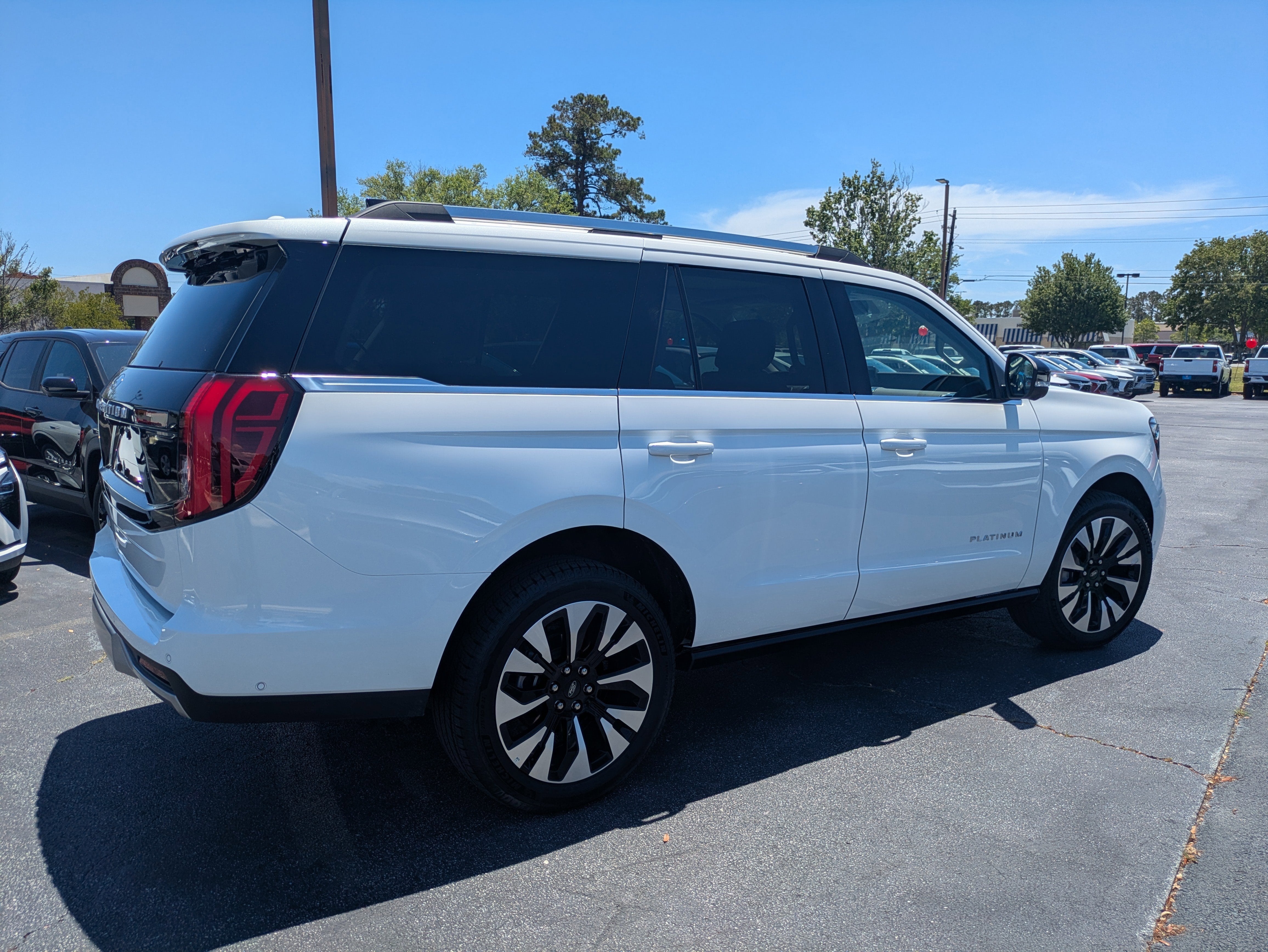 2025 Ford Expedition Platinum
