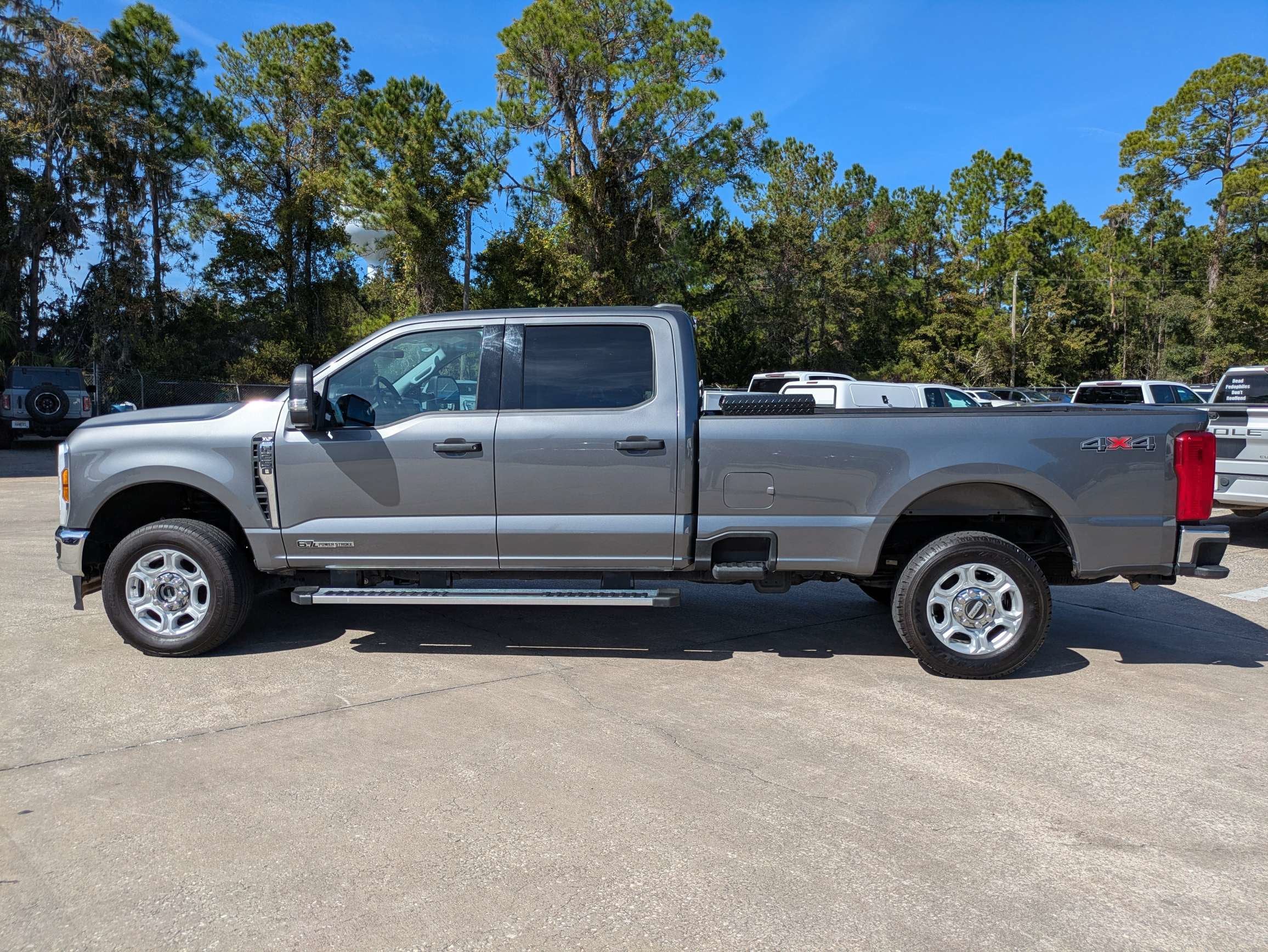 2025 Ford Super Duty F-250 SRW XLT