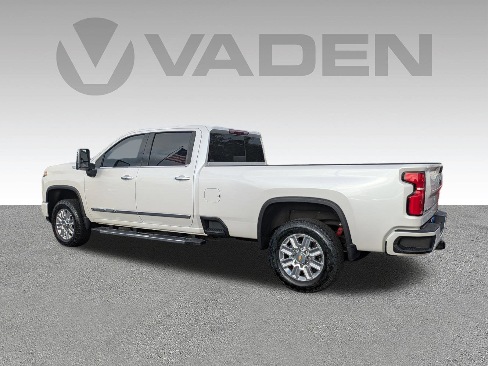 2025 Chevrolet Silverado 3500HD High Country