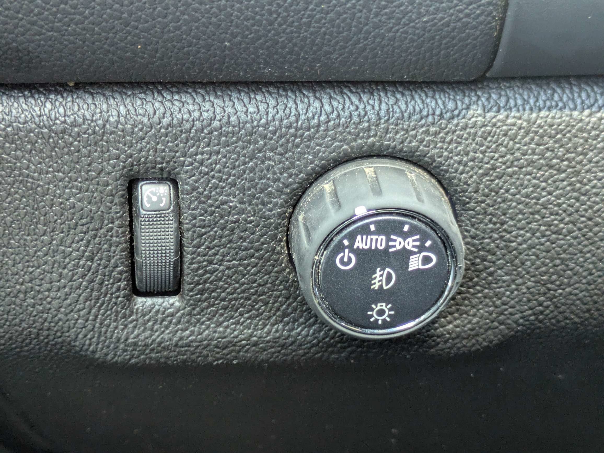 2022 Chevrolet Colorado 2WD LT