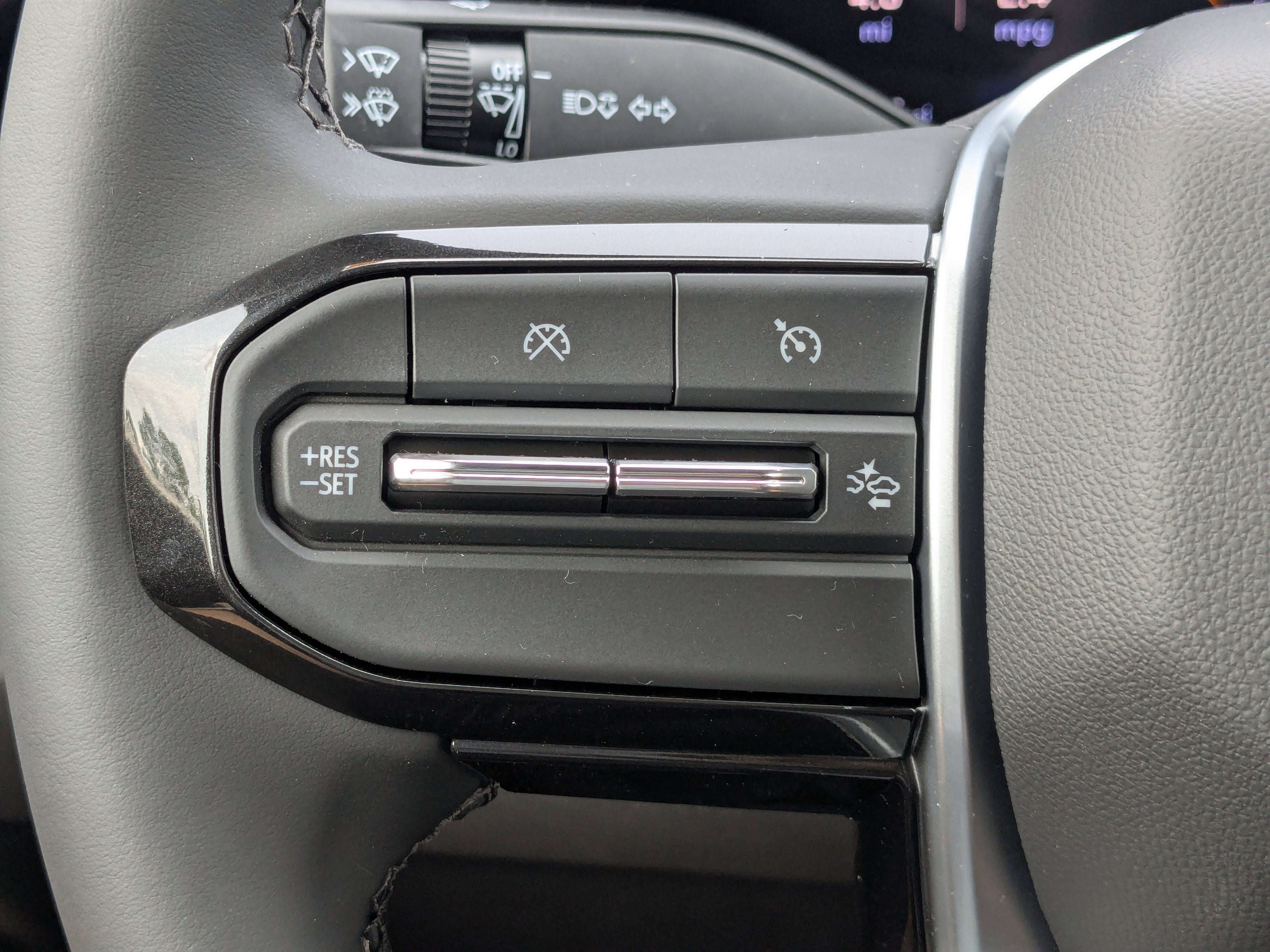 2024 Chevrolet Colorado 2WD LT