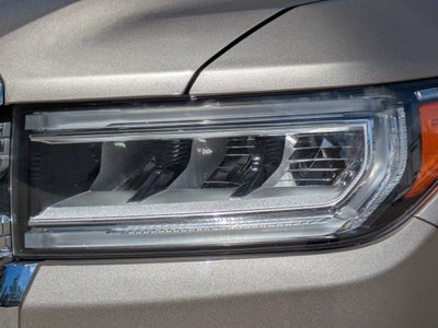 2022 GMC Acadia SLT