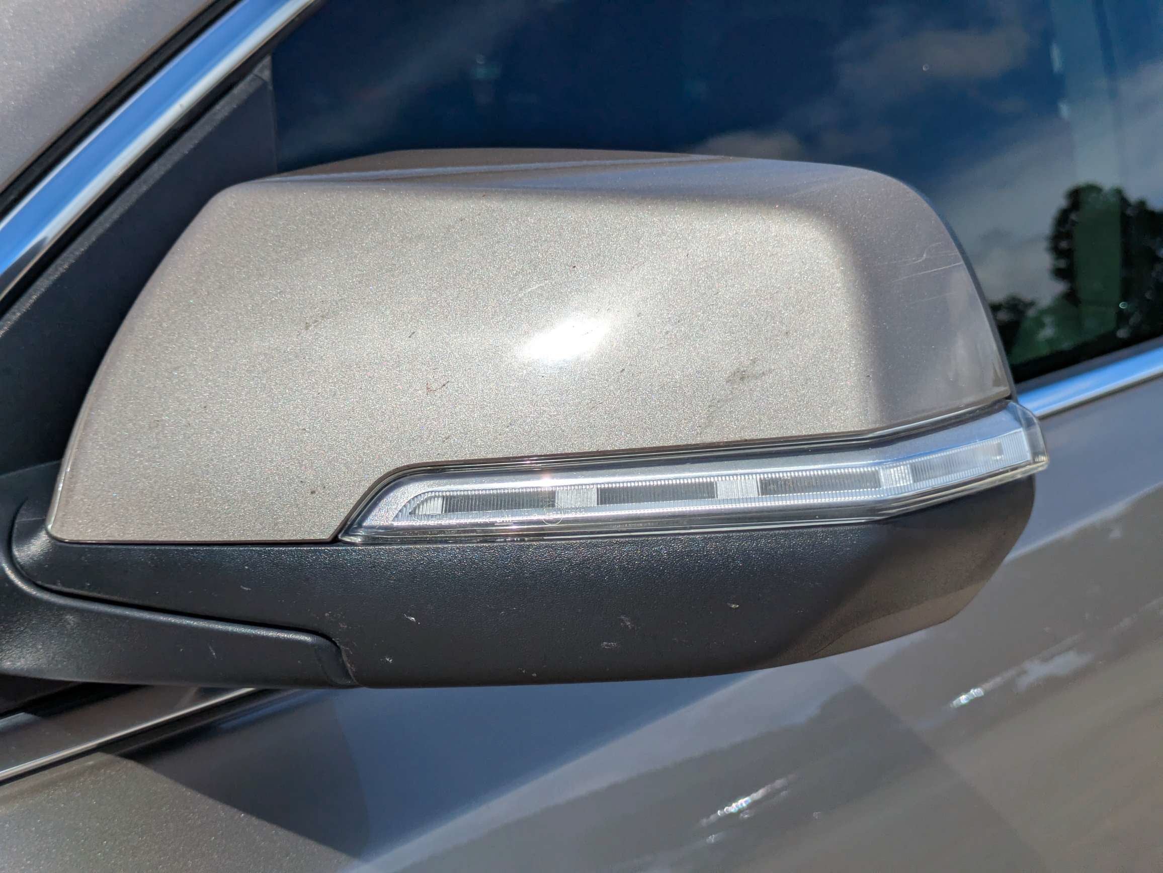2022 GMC Acadia SLT