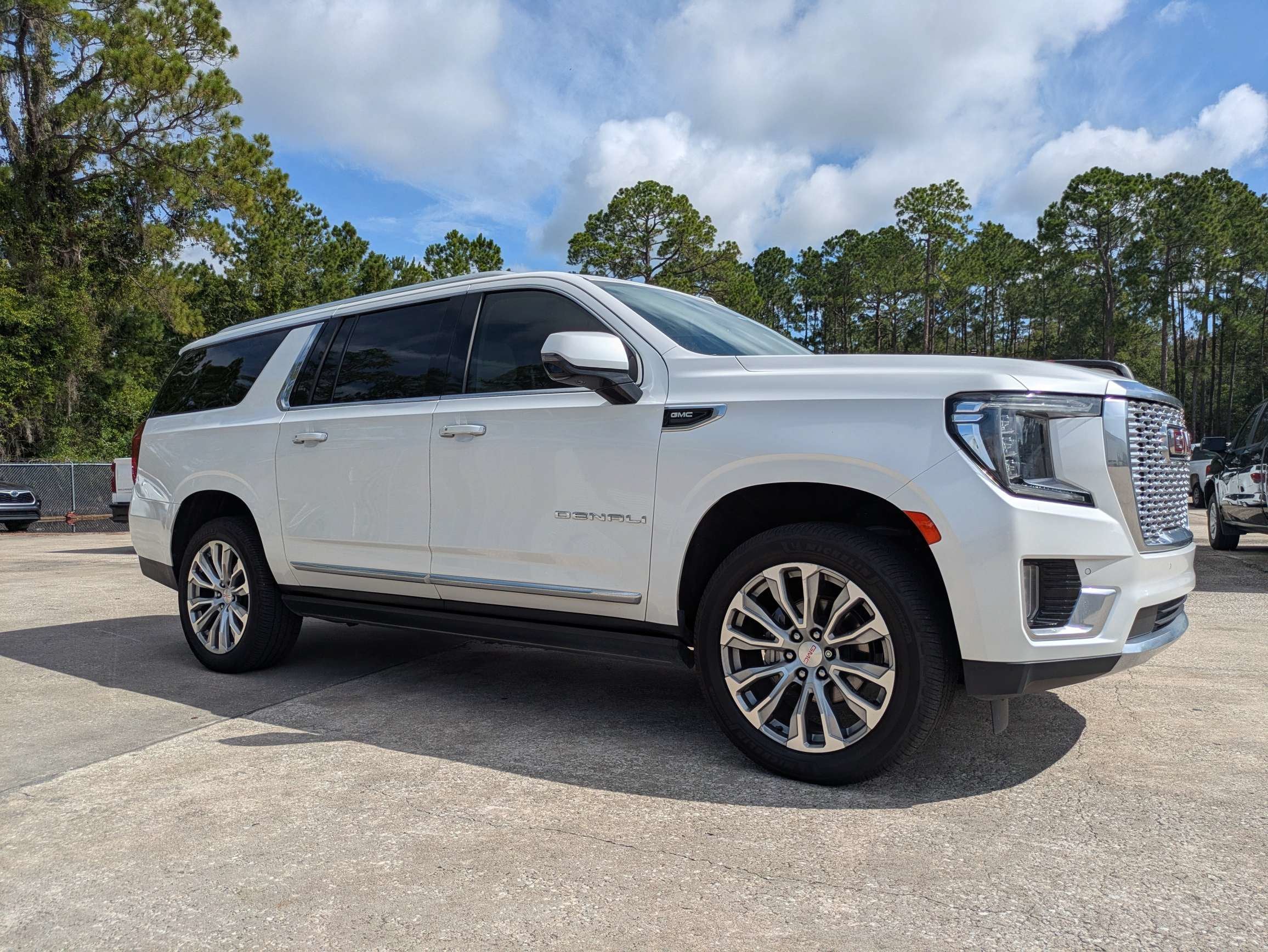 2022 GMC Yukon XL Denali