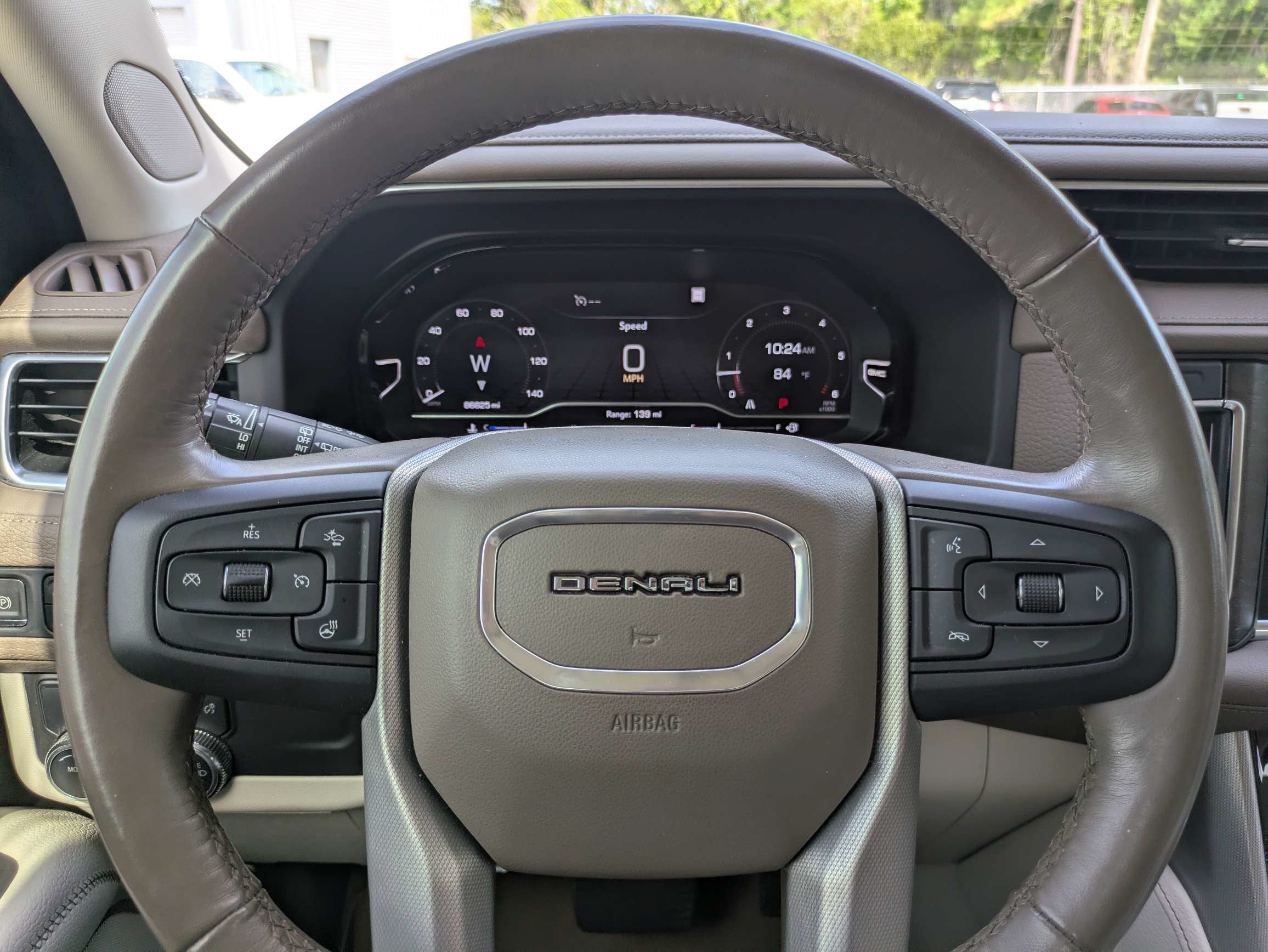 2022 GMC Yukon XL Denali