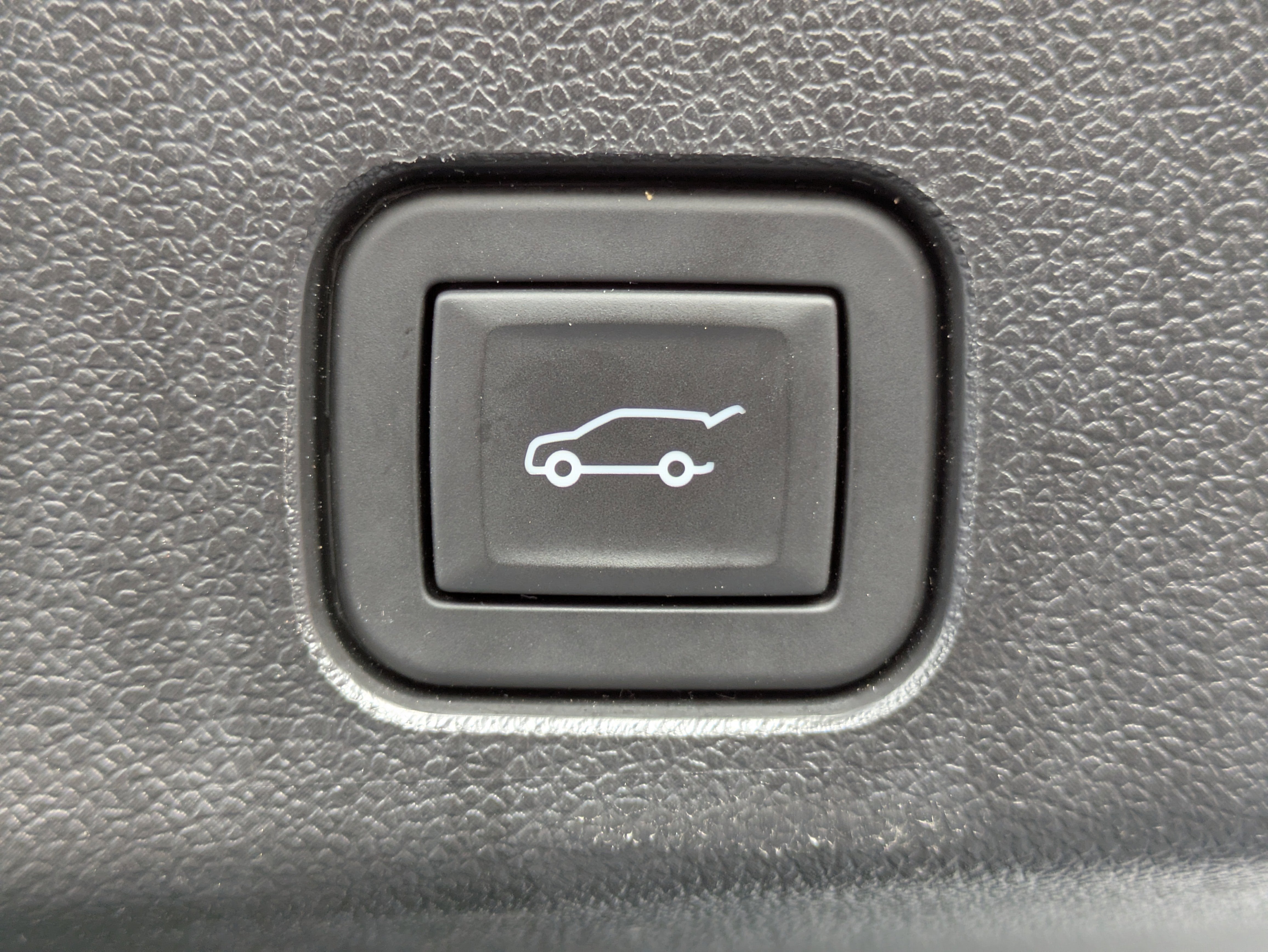 2024 Chevrolet Traverse FWD LT