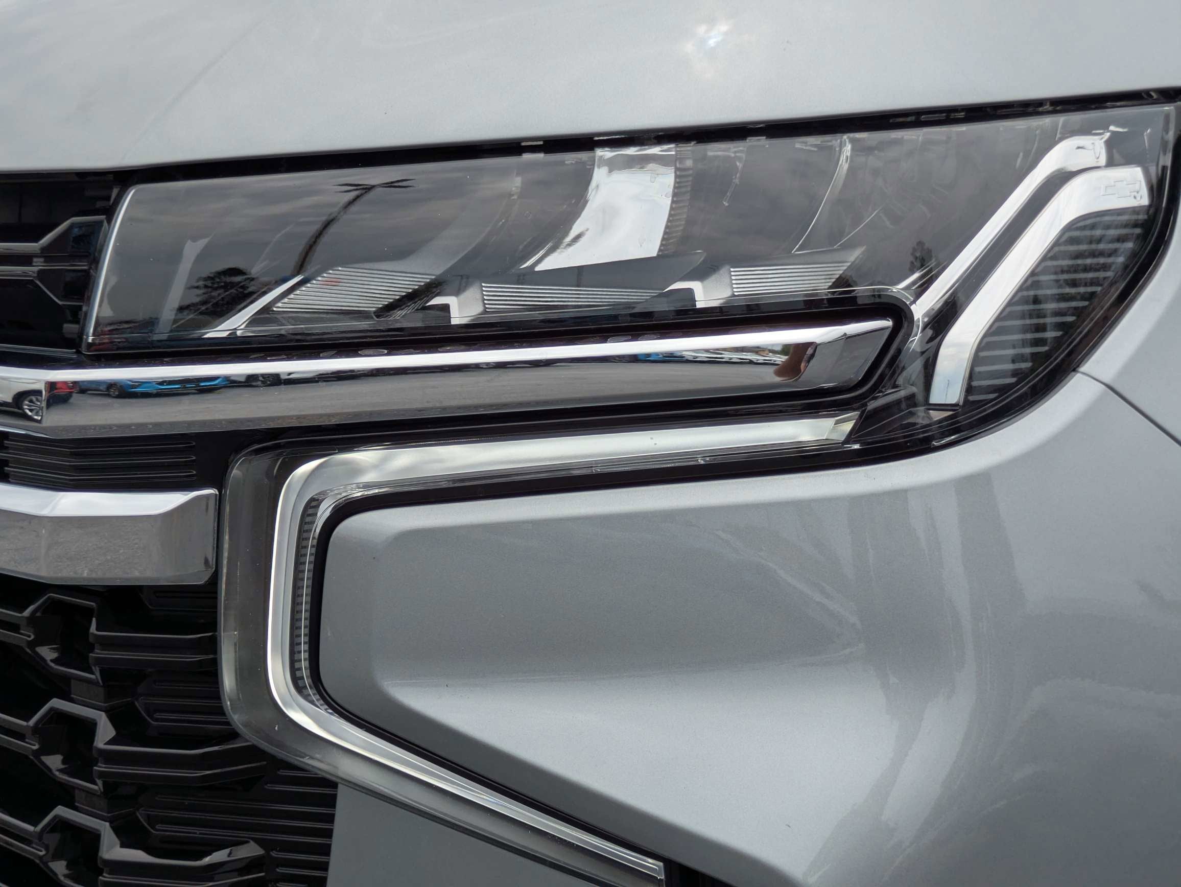 2024 Chevrolet Suburban LS