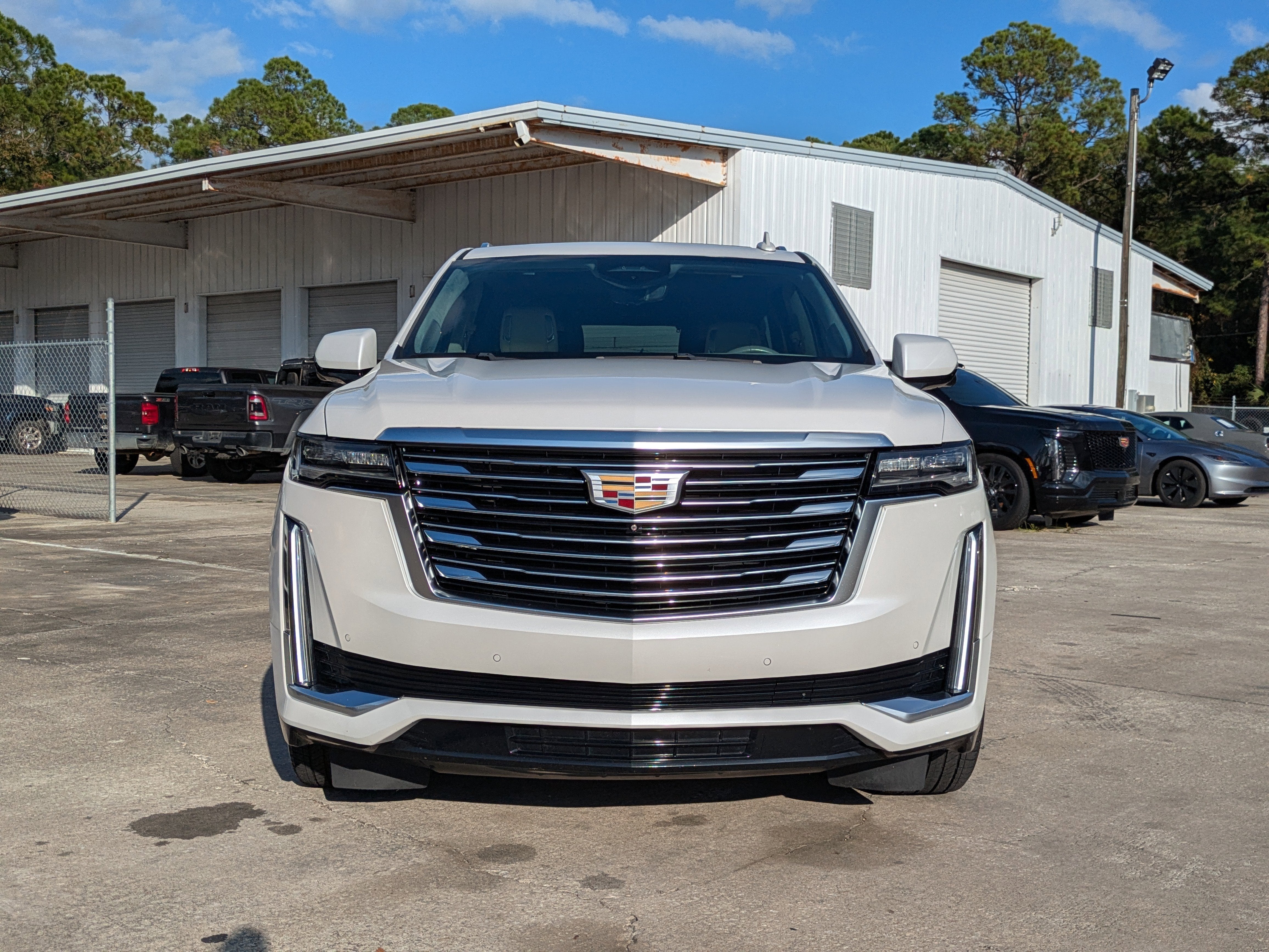 2022 Cadillac Escalade Premium Luxury Platinum