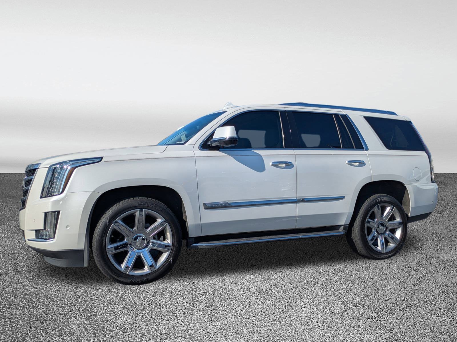 2018 Cadillac Escalade Luxury